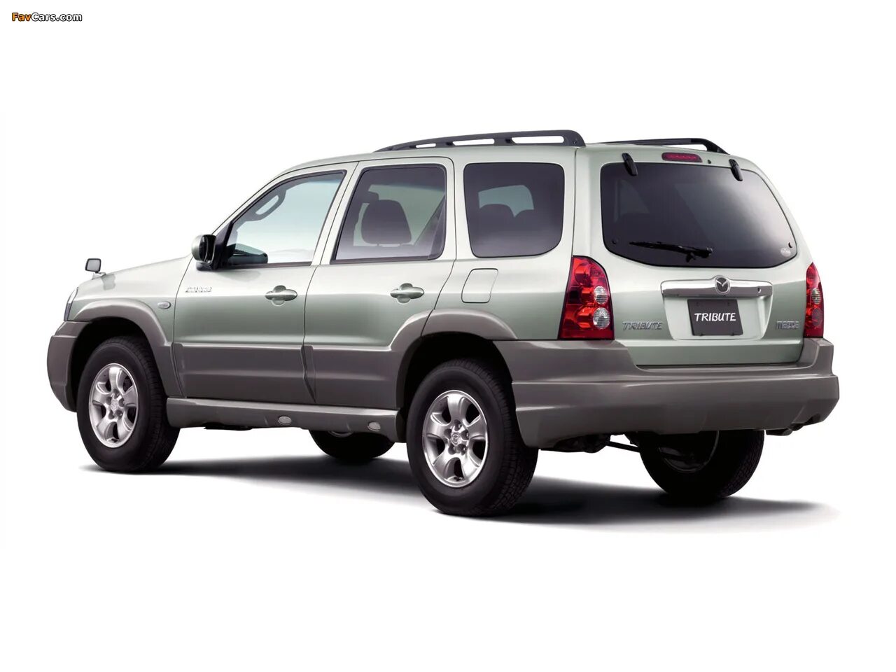 Купить мазда 4 вд. Mazda Tribute 2003. Mazda Tribute 2. Пороги Mazda Tribute 2005. Mazda Tribute 200 сил.