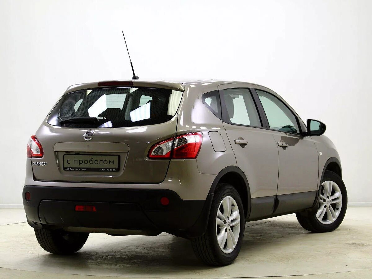 Ниссан кашкай 2012 год купить. Nissan Qashqai 2012. Ниссан Кашкай 2012 фото. Ниссан Кашкай 2012 коричневый. Ниссан Кашкай 2012 бок.