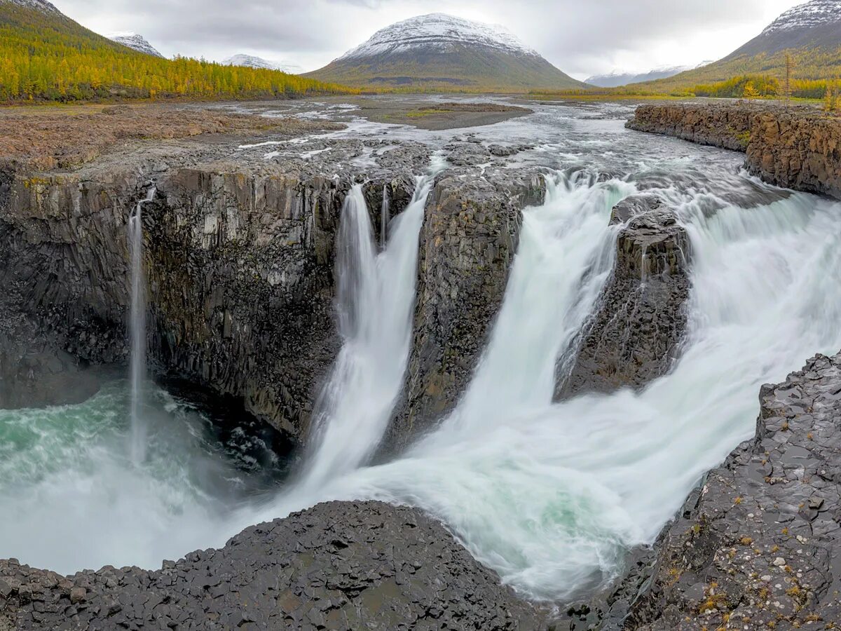 Тальниковый водопад Красноярский край. Плато Путорана водопады. Тальниковый водопад Путорана. Плато Путорана водопад Китабо-орон.