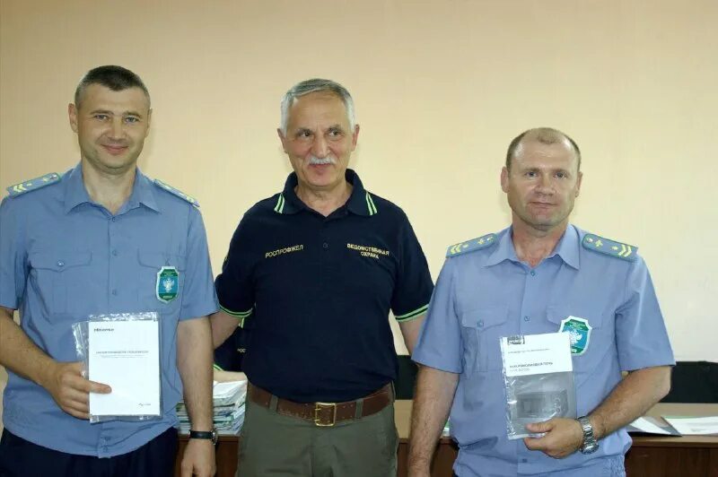 фанис шайхаттаров прокурор. во юужд фгп ждт. начальник ик 5 нижний тагил. оренбургский отряд охраны. форма фгп во ждт россии фото.