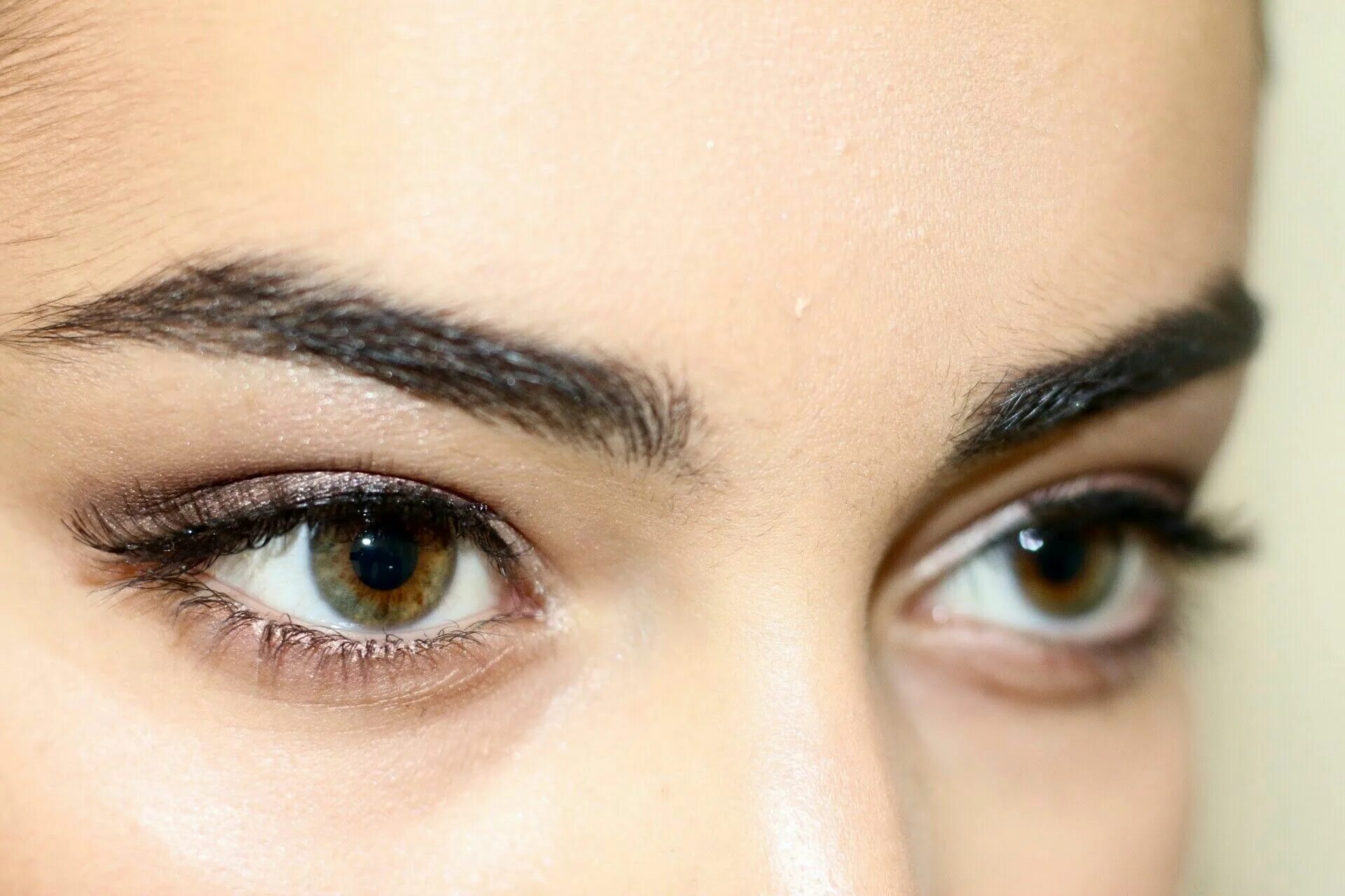 Brows mine. Брови найс. Eyebrow_Beauty название. Eyebrow Curl. Eyebrow Thickness.