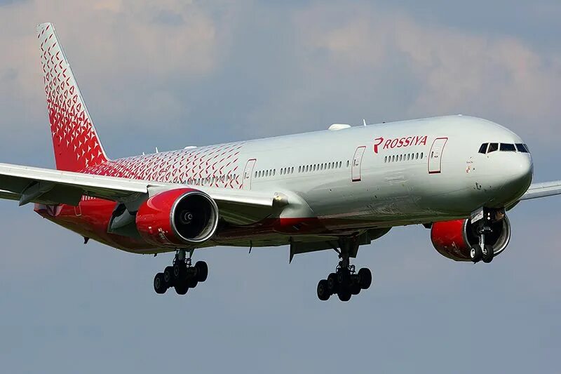 Боинг 777 Россия Магадан. Boeing 777-200 Red Wings. Боинг 777 Благовещенск Россия. Боинг 777 Россия Германия 2012 фото. Red wings boeing 777