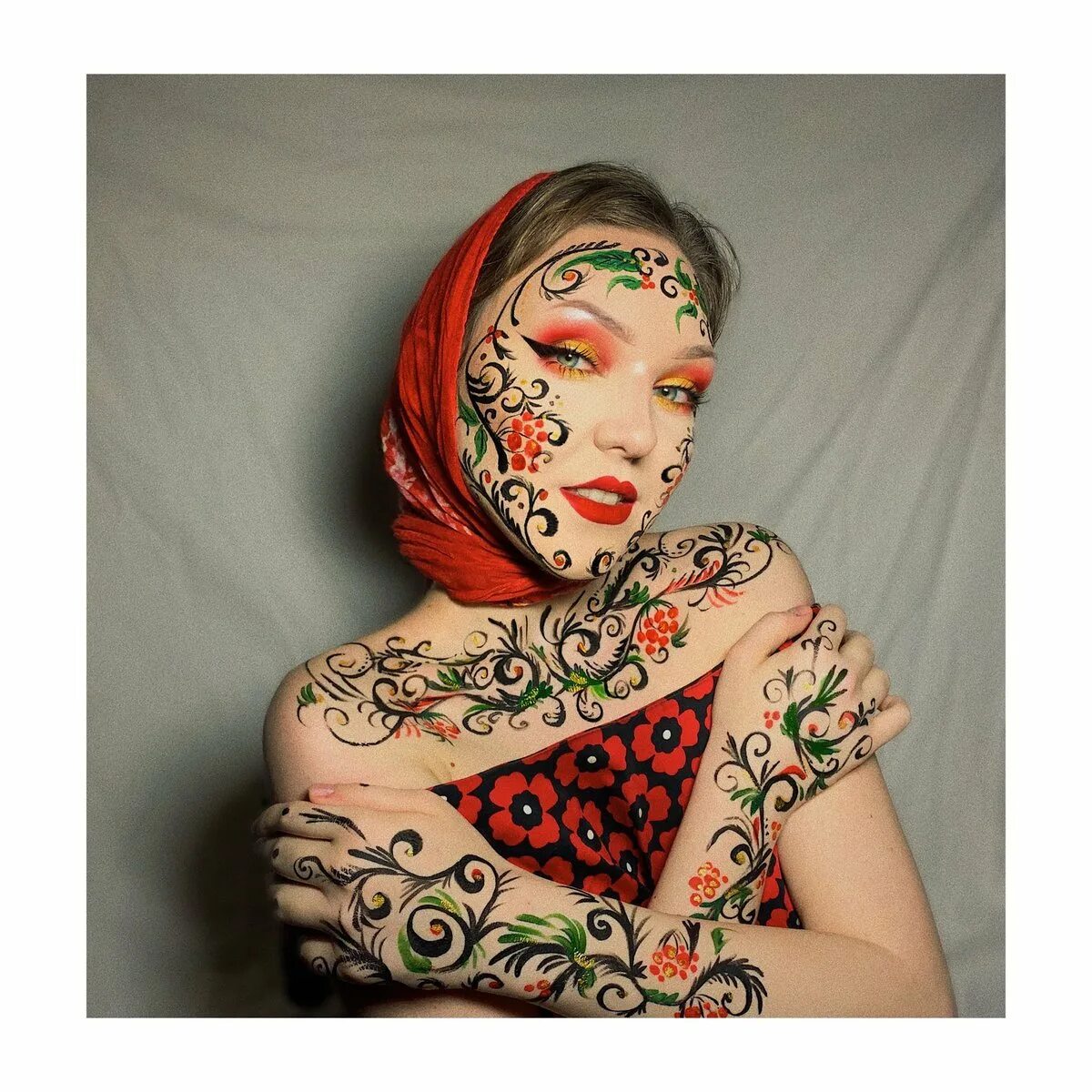 макияжтв русском стиле. костюмы на коляду. фольклорный макияж. грим в стиле русского народного стиля. макияж в стиле русских сказок.