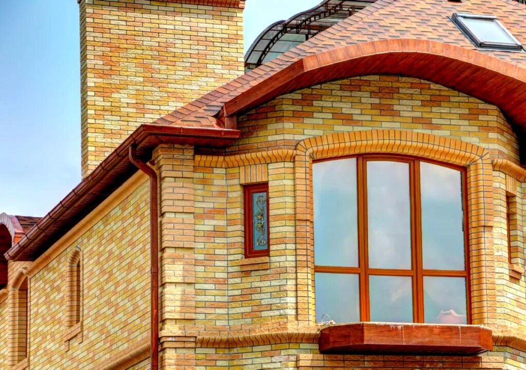 Красивые дома облицовочным кирпичом. Фасад из кирпича. Дом облицовочный кирпич. Красивые дома облицовочным кирпичом. Красивые дома облицовочным кирпичом.