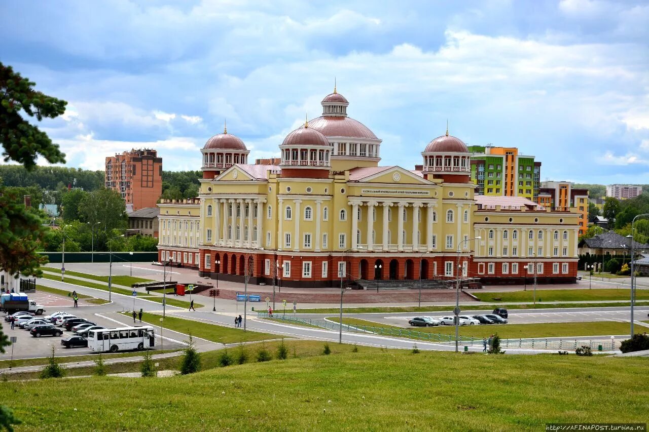 Город саранск храм ушакова. Красивые места в саранске. Республика мордовия столица саранск. Саранск фонтан звезда тысячелетия. Яушева, саранск.