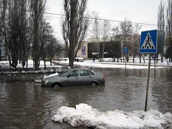 Космонавтов перекрыта