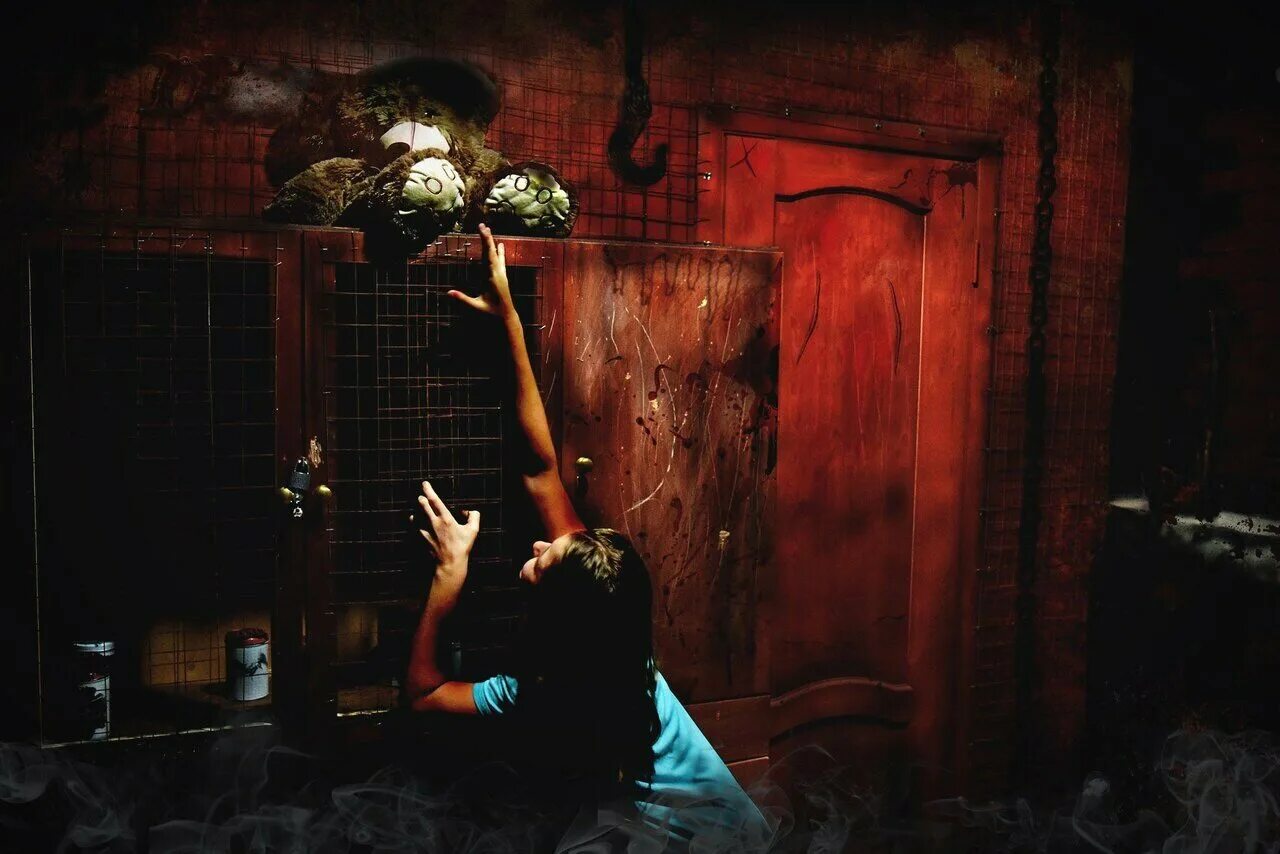 квесты москва ночью. квесты москва ночью. квесты клаустрофобия в москве. квесты москва ночью. квест хижина в лесу перово.