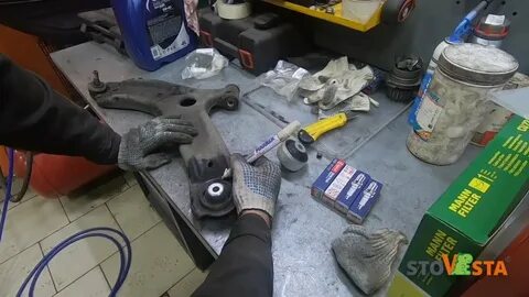 Когда менять сайлентблоки рычагов