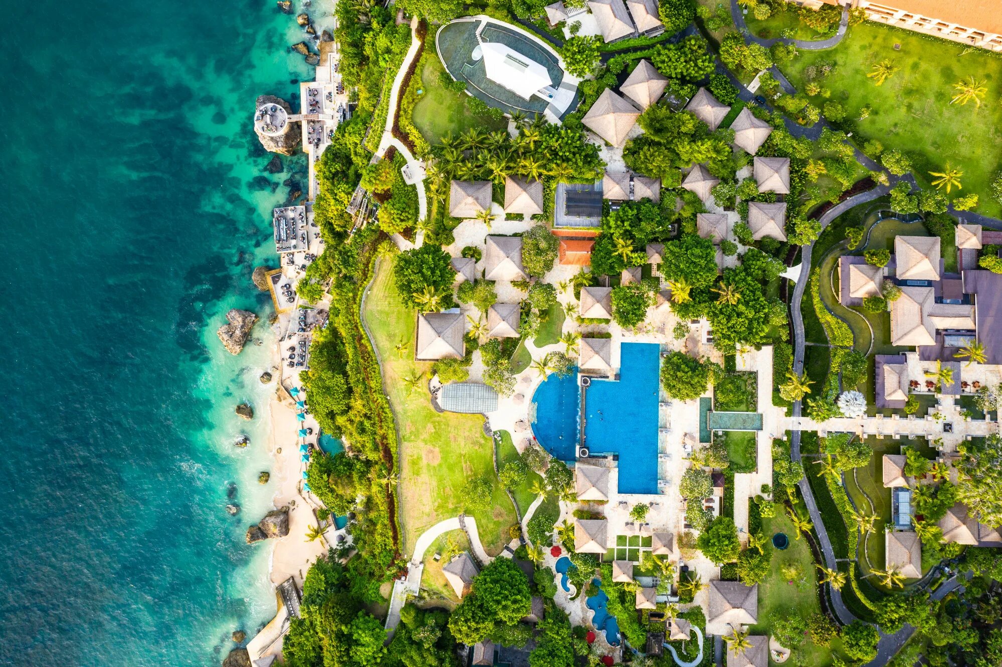 Бали через. Ayana Resort and Spa, Bali 5* дворецкий. Ayana Resort and Spa Bali 5*.