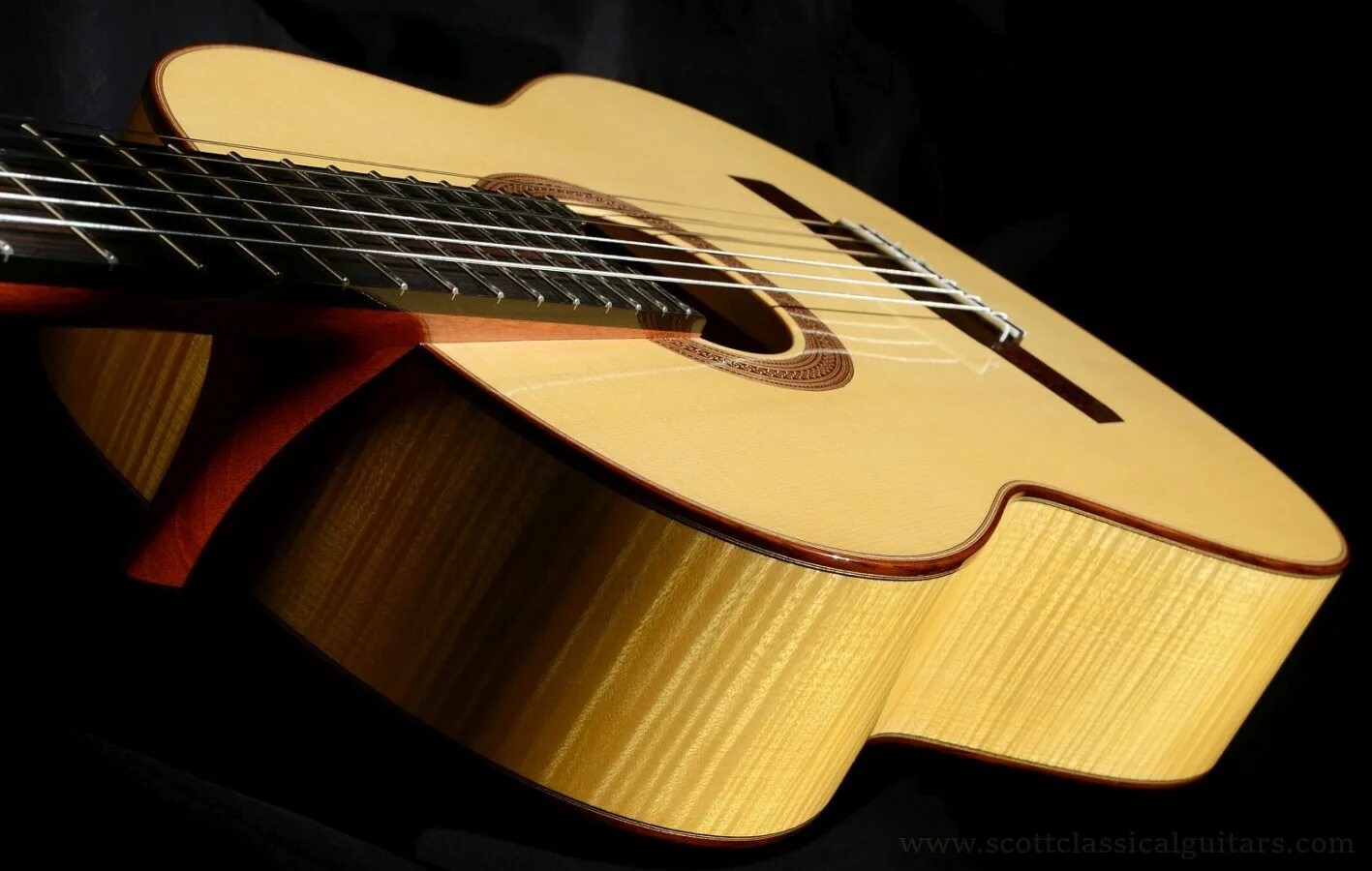 Классическая гитара. Оригинальные классические гитары. Classic Guitar. Maple Birdseye Guitar. Золотая коллекция гитара