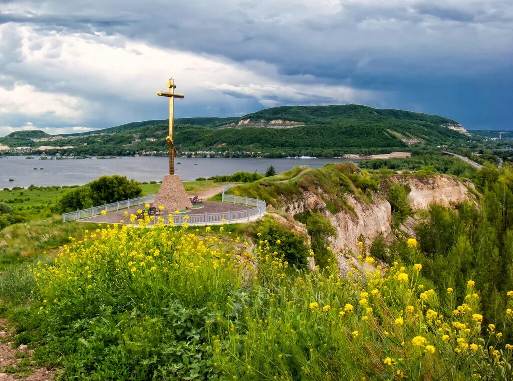 Доброе самарская область. Царев Курган Самара. Царевщина Самарская область царёв Курган. Царев Курган поклонный крест. Царев Курган Самара храм.