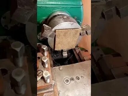 Шайба на токарном станке