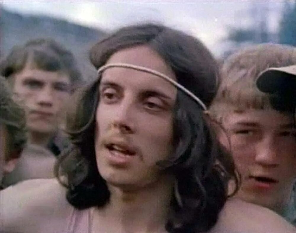 Из кф пацаны слушать. Пацаны фильм 1983. пацаны фильм 1983 михеев виктор. виктор михеев в фильме пацаны. пацаны фильм 1983 кадры.
