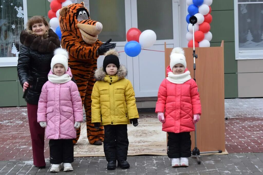 Сальск ребенок. Детский сад Ивушка Сальск. Ивушка 19 Сальск. Ивушка детский сад Сальск детский. Дет сад Ивушка Казанском 2013.