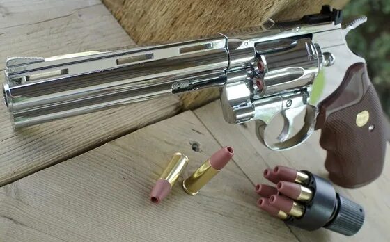 Kwc colt python 6 inch. Кольт питон 357 магнум хром. пневматический револьвер python 357. umarex colt python 357.