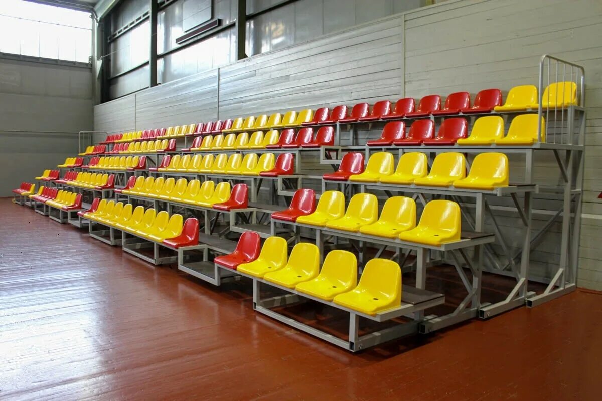 спортивный зал трибуны. спортивный комплекс трибуна. спортивный комплекс трибуна. нова арена санкт-петербург. спортивный комплекс трибуна.