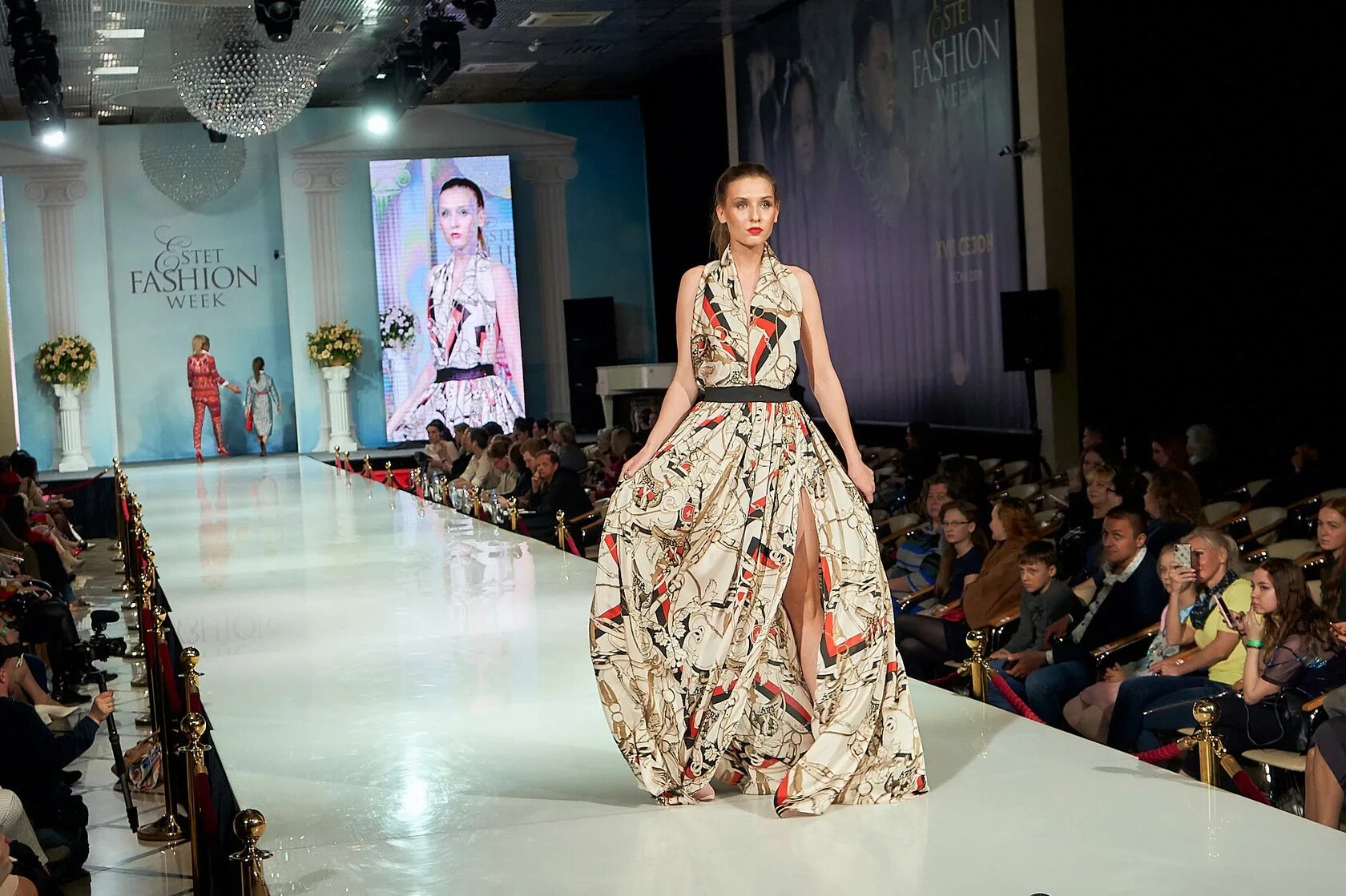 Эстет фэшн вик 2024. Estet Fashion week Москва. Московская неделя моды Эстет. Estet Fashion week 2022 Москва. Эстет ювелирный дом неделя моды.