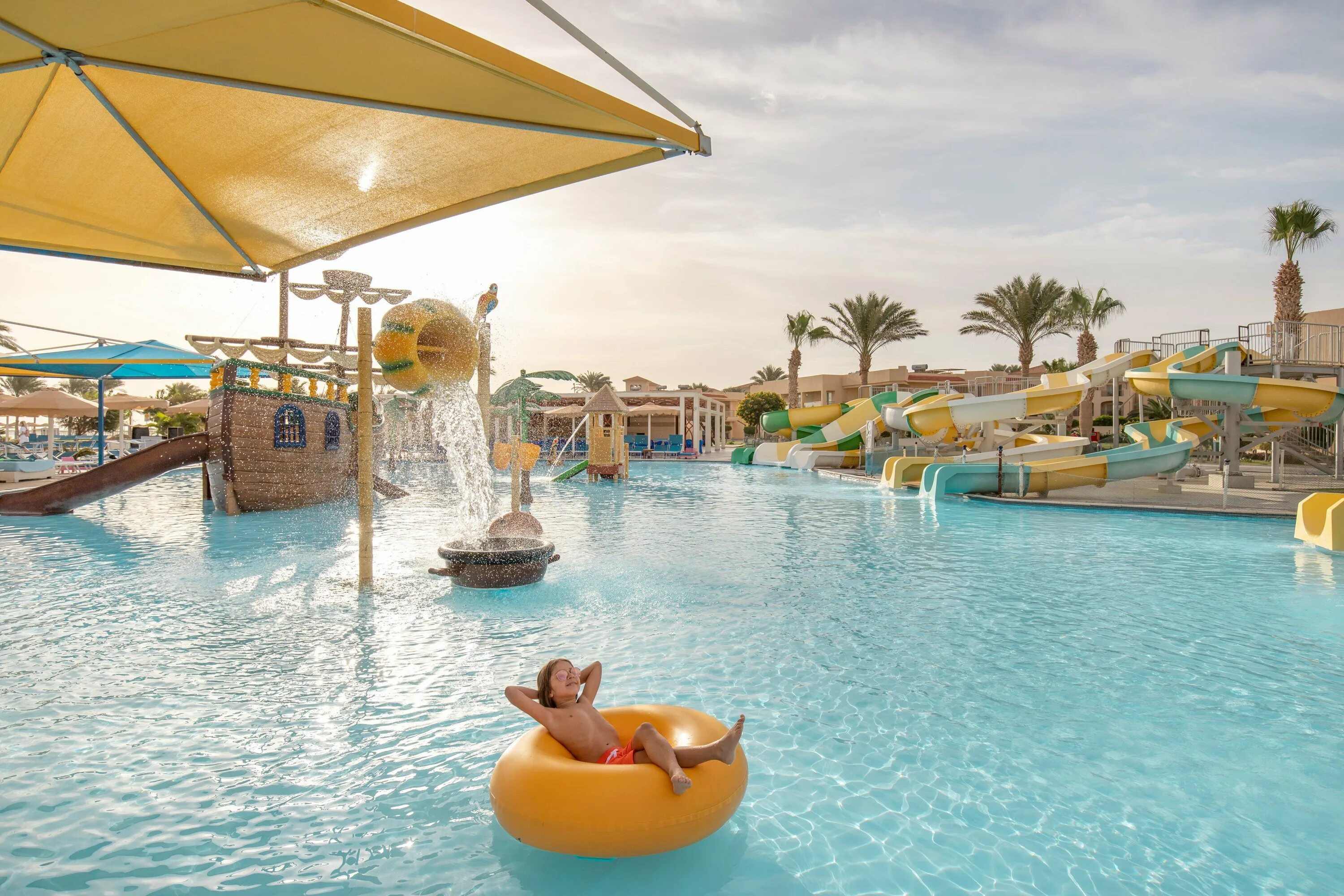 Pickalbatros royal albatros moderna 5. Египет отель роял альбатрос модерна. Отель роял альбатрос модерна шарм-эль-шейх. Египет отель роял альбатрос модерна. Египет отель роял альбатрос модерна.