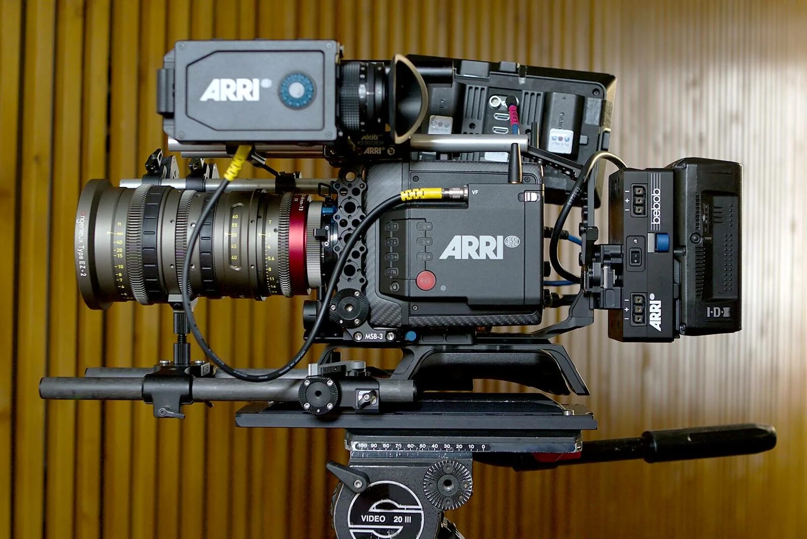 Arri Mini LF. Arri Alexa LF. Alexa Mini LF. Arri Alexa Mini.