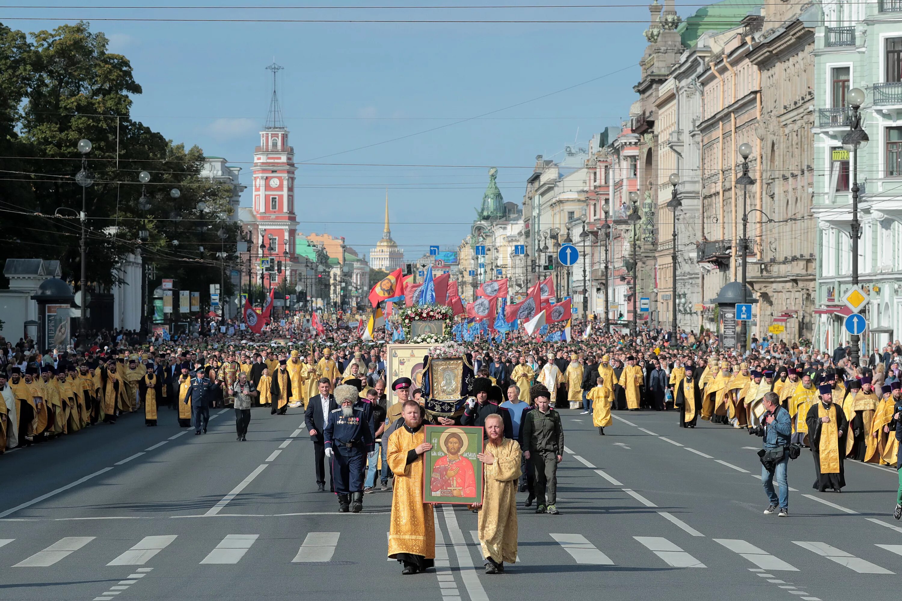 Крестный ход креста. Крестный ход Богоявлинская Церковь Санкт Петербург.