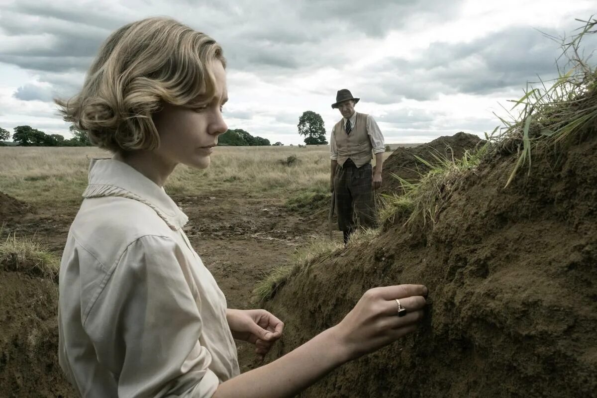 Digging into the past. The dig. dig to the stars. легенда о бесценном кладе.