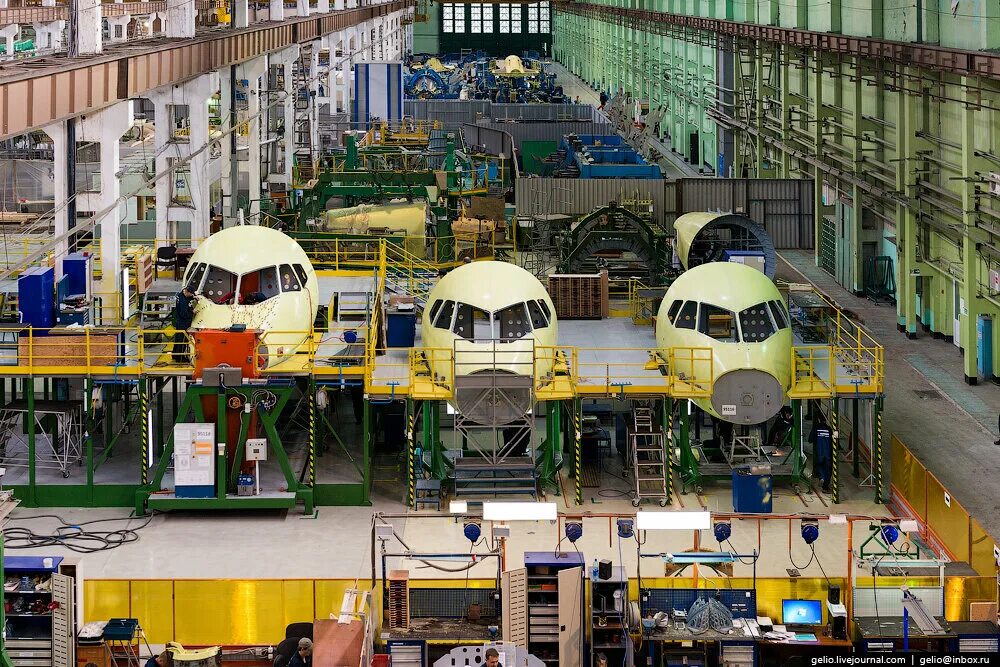 Завод имени чкалова новосибирск. Завод чкалова новосибирск беспилотник охотник. Су27 завод чкалова. Завод чкалова новосибирск вакансии для мужчин. Чкалова.