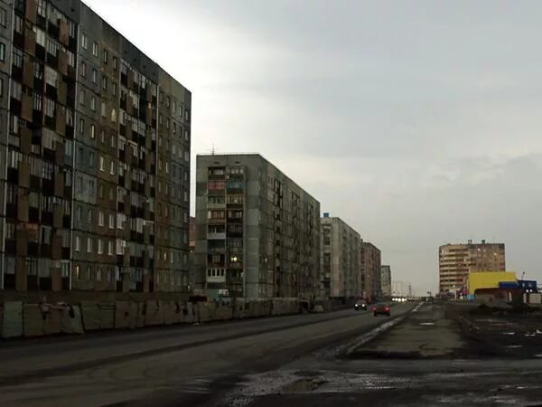 Норильск лауреатов индекс. Норильск улица лауреатов. лауреатов 35 город норильск. норильск ул лауреатов 79а. лауреатов 65 в норильске.