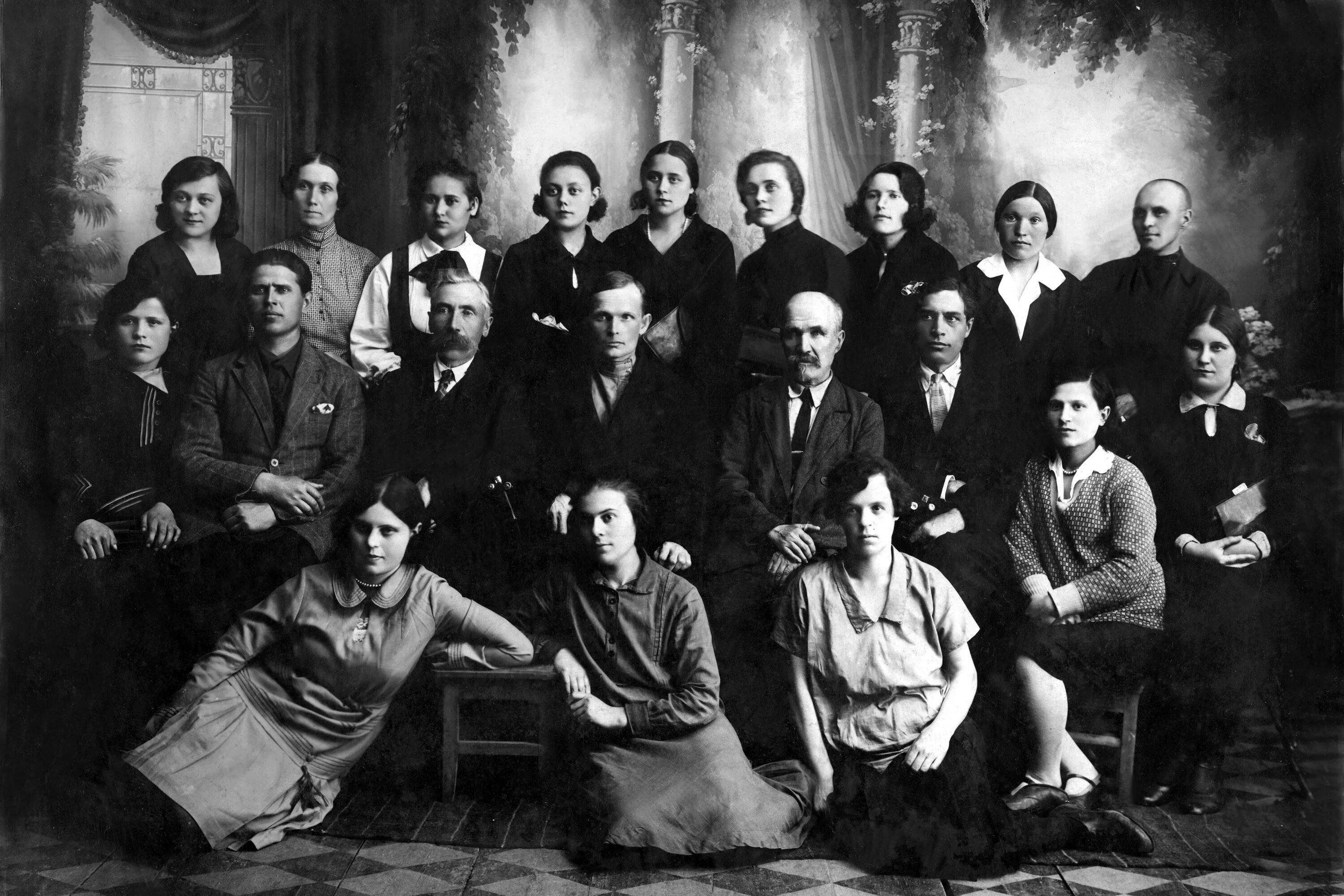 Писатели 1920-х годов. Театр рабочей молодёжи. Писатели 1920-1930 годов.