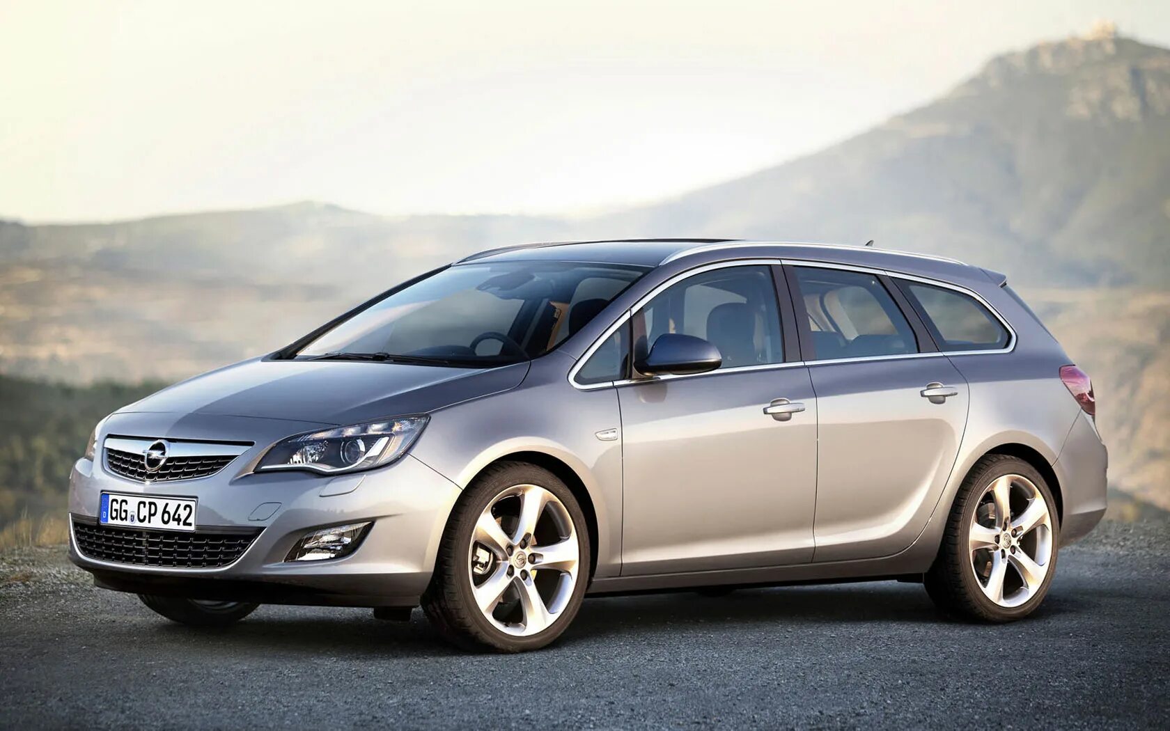 Opel Astra j универсал. Opel Astra Sports Tourer 2012 универсал. Opel Astra j 2010 универсал.