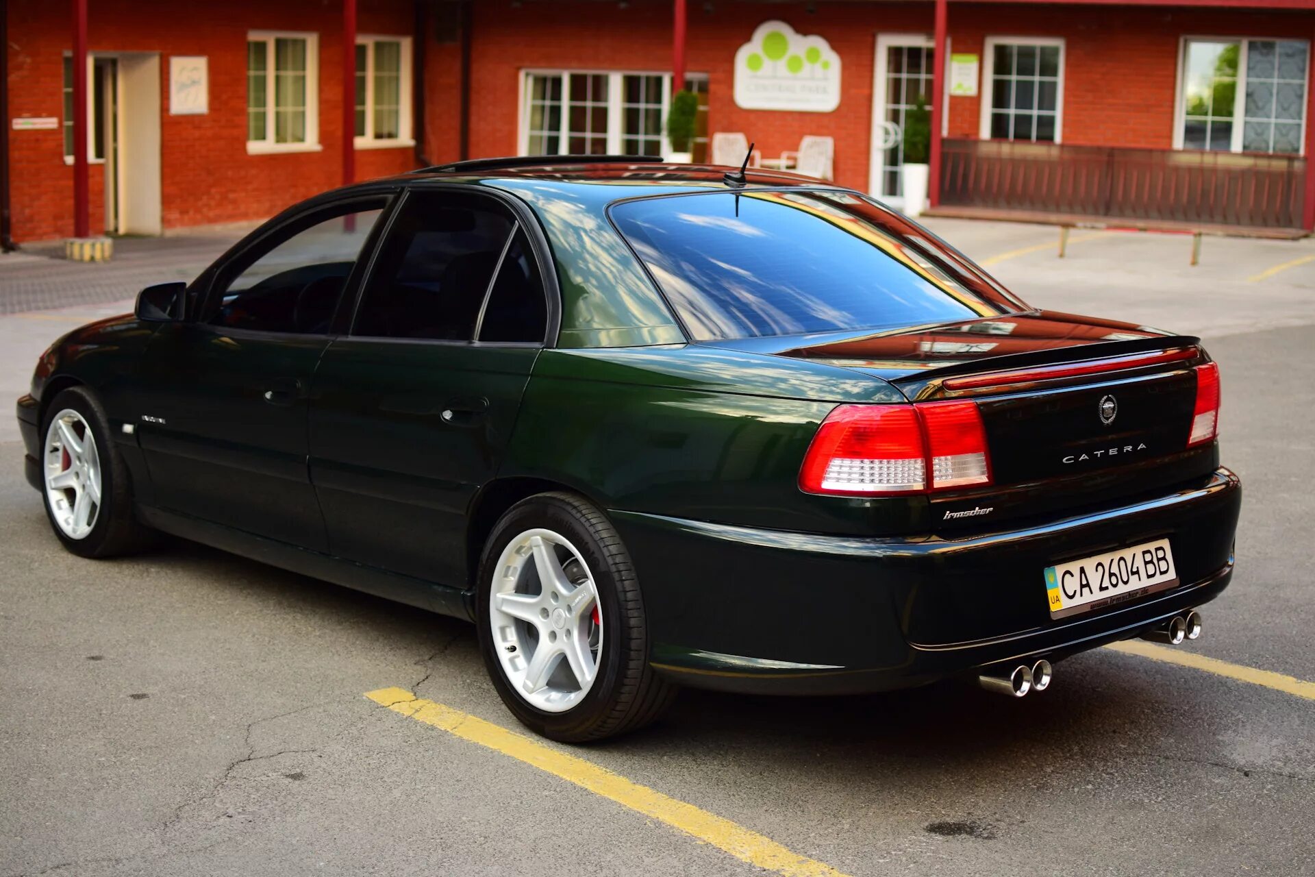 Омега б рестайлинг купить. Opel Omega b. Opel Omega Cadillac Catera. Opel Omega b 3.0. Opel Omega a 3.0.