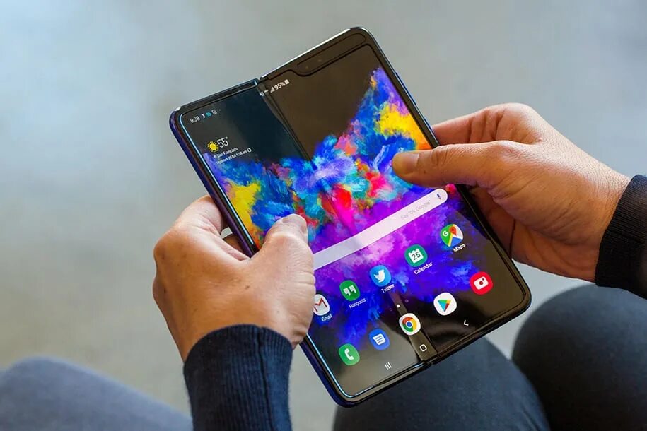 Новый самсунг с раскладным экраном. Samsung Galaxy Fold 2. Складной смартфон Samsung Galaxy Fold. Samsung Galaxy Galaxy Fold 2. Samsung Galaxy Fold s 2022.