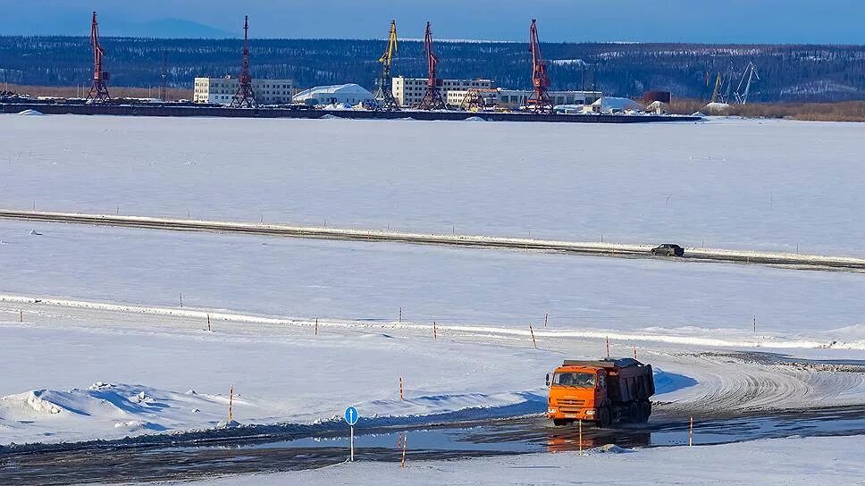 Лабытнанги мост. Мост через Обь Салехард-Лабытнанги. Мост Салехард Лабытнанги. Река Обь Салехард. Река Обь Лабытнанги.