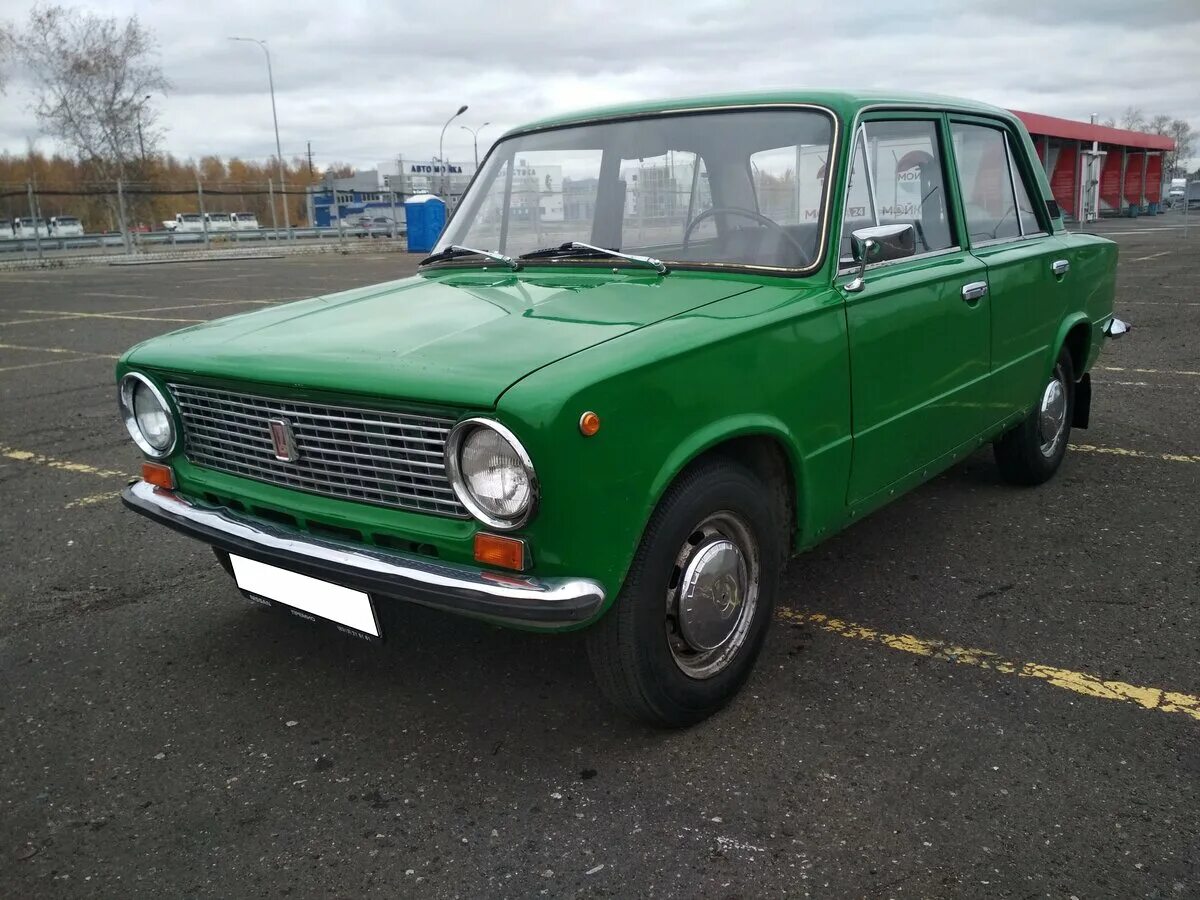 ваз 2101 1976. ваз 2101 1978 желтая. ваз 21013 голубая. ваз 1978 года. ваз 21011 серый металлик.