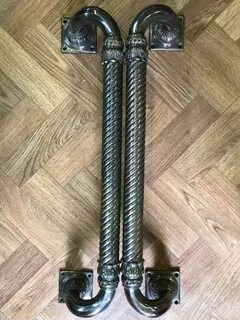 Литая ручка