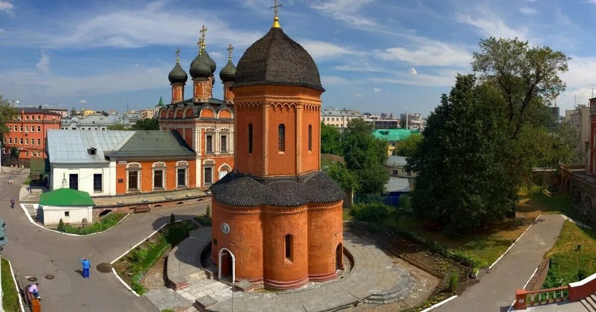 Петровский монастырь сайт. Петровский монастырь в Москве. Монастырь на Петровке в Москве.