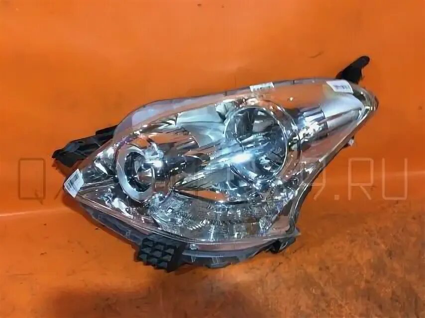 52 189. Фара toyota ractis ncp100. 52 189. Штекер фары тойота рактис галоген. 52 189.