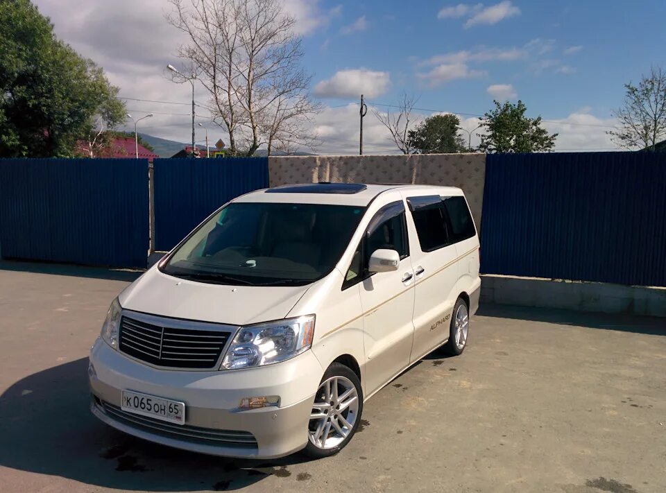 Toyota Alphard 3.0 бензиновый 2002 на DRIVE2