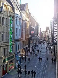 Торговая улица города