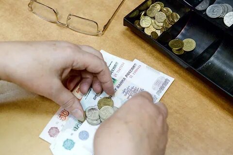 Повышение зарплат пенсионерам