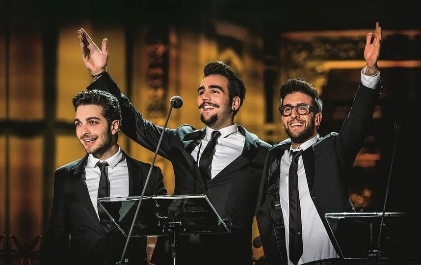 Итальянская группа il Volo. Трио теноров il Volo. Трио Volo Италия. Иль воло итальянское трио. Трио теноров молодые