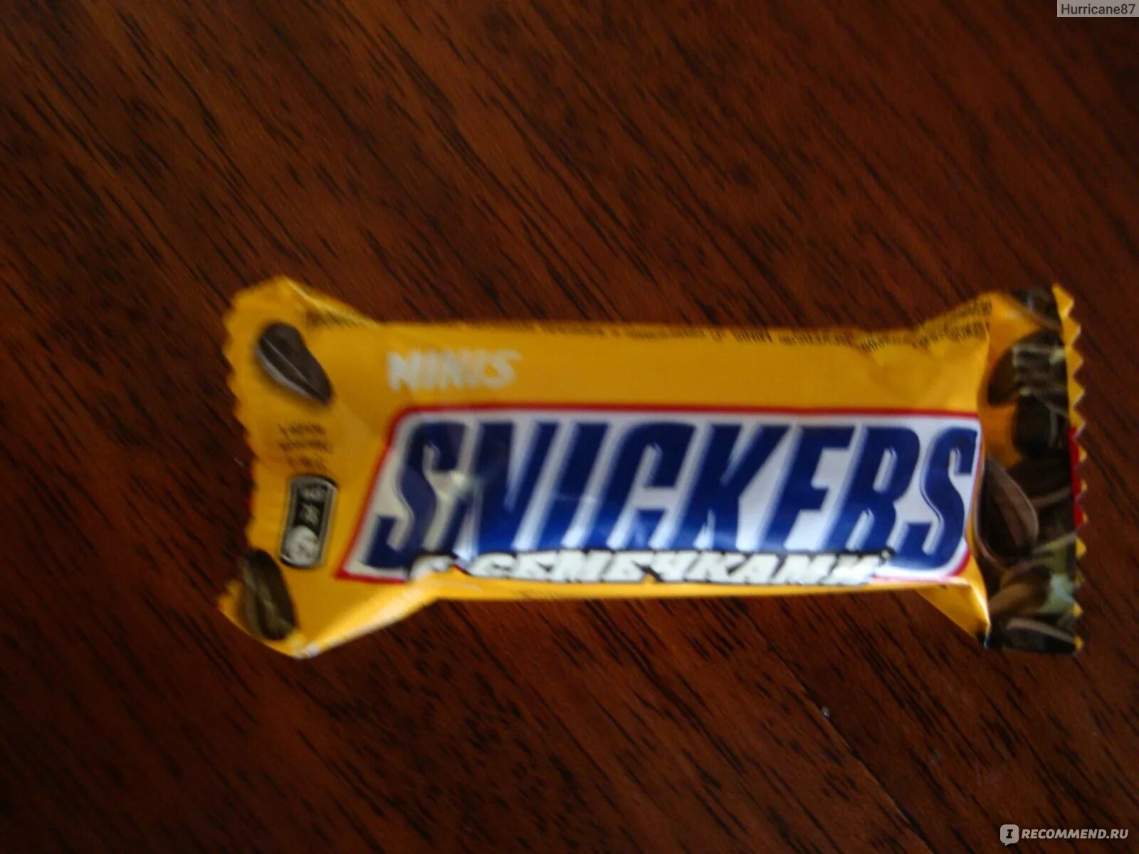 Батончик "snickers" с семечками, 202,5 г. Батончик "snickers" с семечками, 202,5 г. Snickers c семечками. Сникерс шоколад с семечками. Батончик "snickers" с семечками, 202,5 г.