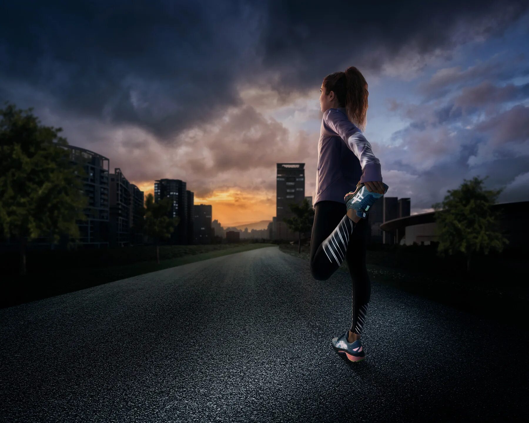 Вечерняя пробежка. Бег девушка ночью. Девушка бежит ночью. Девушка бежит. Девушка и ночь.