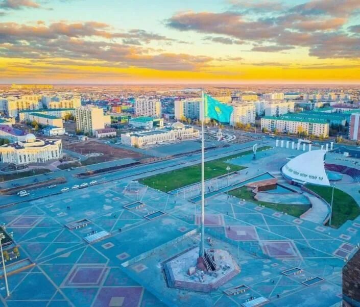 Уральск казахстан. Уральск зко. Краеведческий музей уральск. Казахстан уральский. Казахстан уральский.