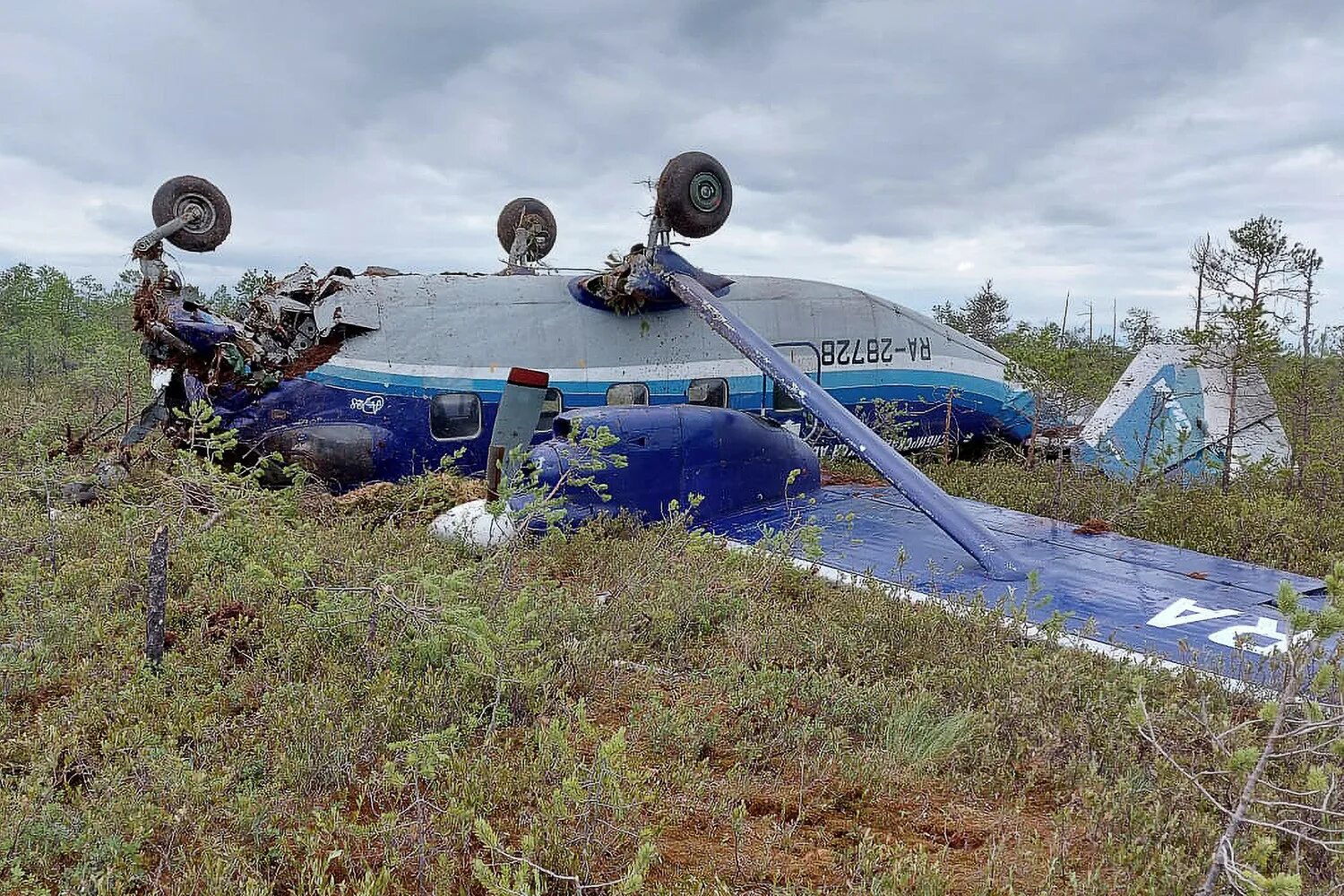 Самолет 1 июля. АН-28 пассажирский самолёт. Авария АН-28 В Томской области. АН 28 Томск. АН 28 сила.