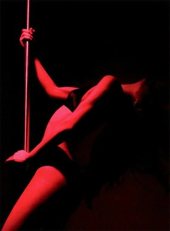 Striptease Скачать
