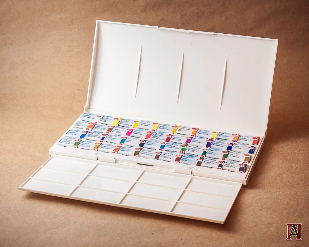 Акварель 36. Краски акварельные 36цв. Акварельные краски для художников. Акварель медовая луч 36 цвета. Невская палитра белые ночи.