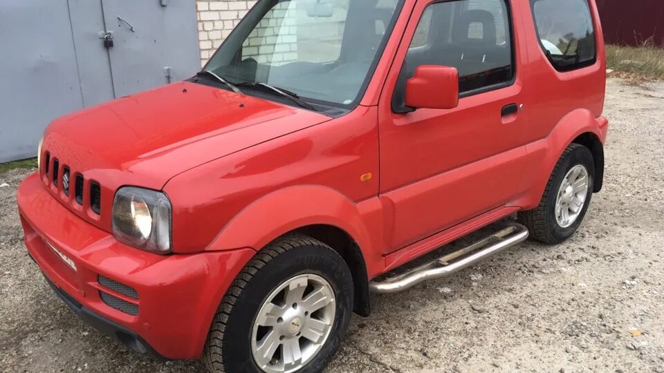 Сузуки jimny 2007. Сузуки джимни 2007. Suzuki jimny drive2. Suzuki jimny sierra и suzuki jimny 4 поколения. Jimny 2007 салон.