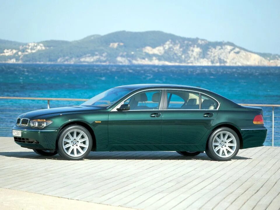 Авито купить бмв 7. BMW e65. BMW 7 e65 2002. BMW e65/66. BMW 7 Series (e65).