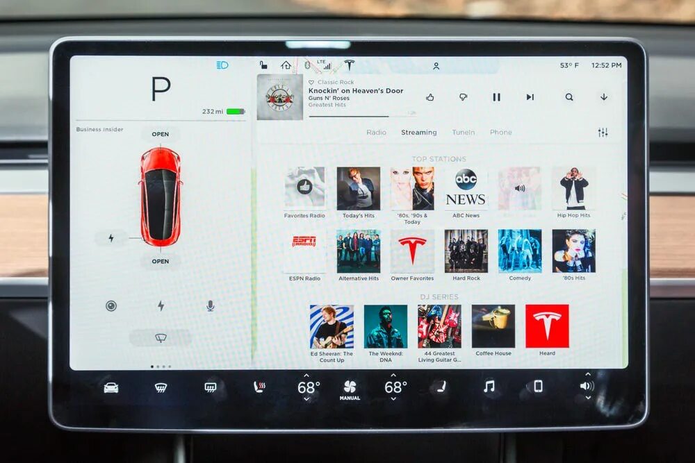 Монитор Tesla. Тесла 3 экран. Tesla model 3 Screen. Tesla model 3 дисплей.