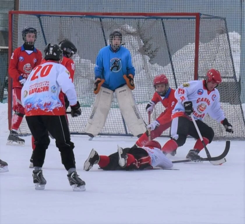 хоккей хакасии. республика хакасия хоккей с мячом 2020. хоккей с мячом абакан. хоккей с мячом республика хакасия. хоккей хакасии.